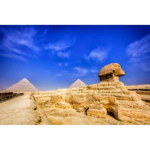 Sphinx-and-Pyramids